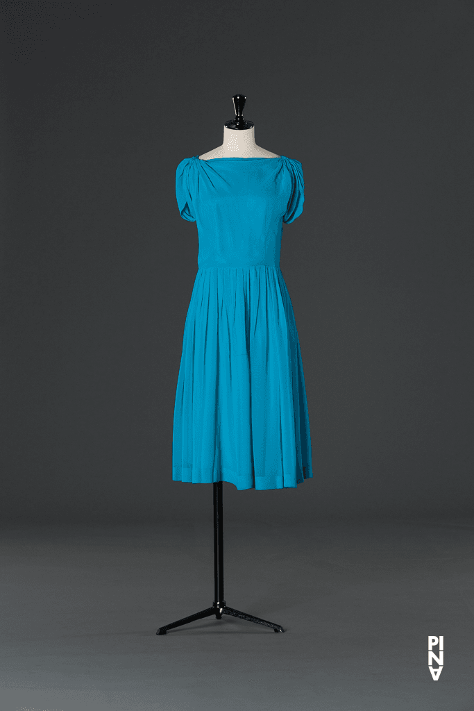 Short dress worn by Barbara Kaufmann in “Nur Du (Only You)” by Pina Bausch