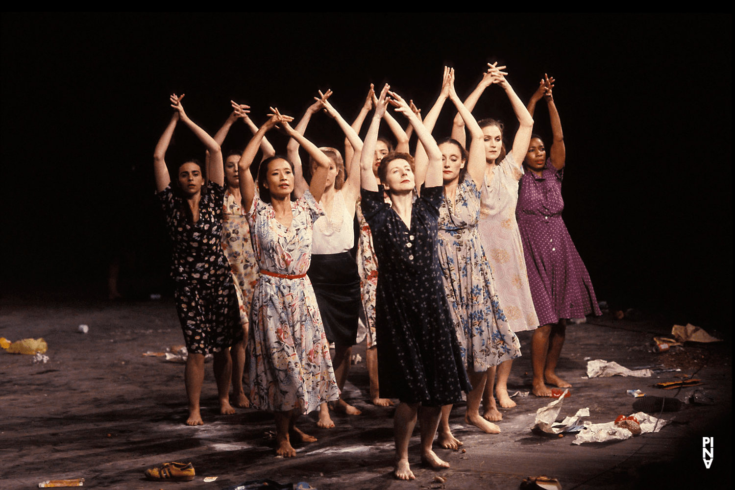 „Palermo Palermo“ von Pina Bausch mit Tanztheater Wuppertal im Théâtre de la Ville Paris (Frankreich), 12. Juni 1991