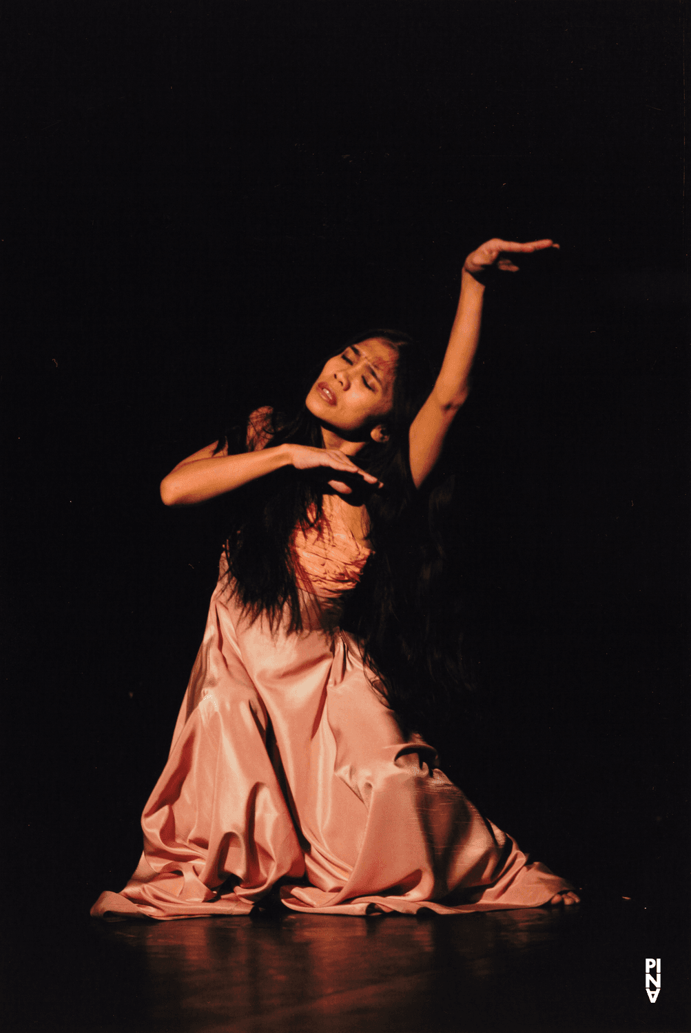 Ditta Miranda Jasjfi dans « Rough Cut » de Pina Bausch