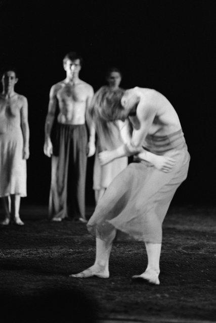 « Le Sacre du printemps » de Pina Bausch à l'Opernhaus Wuppertal, saison 1981/82