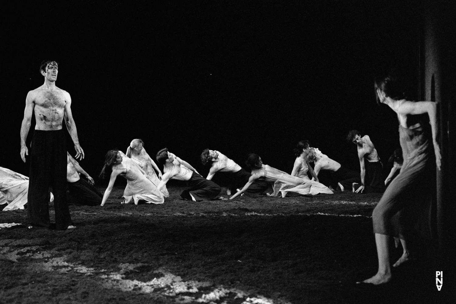 „Das Frühlingsopfer“ von Pina Bausch im Opernhaus Wuppertal, Spielzeit 1992/93