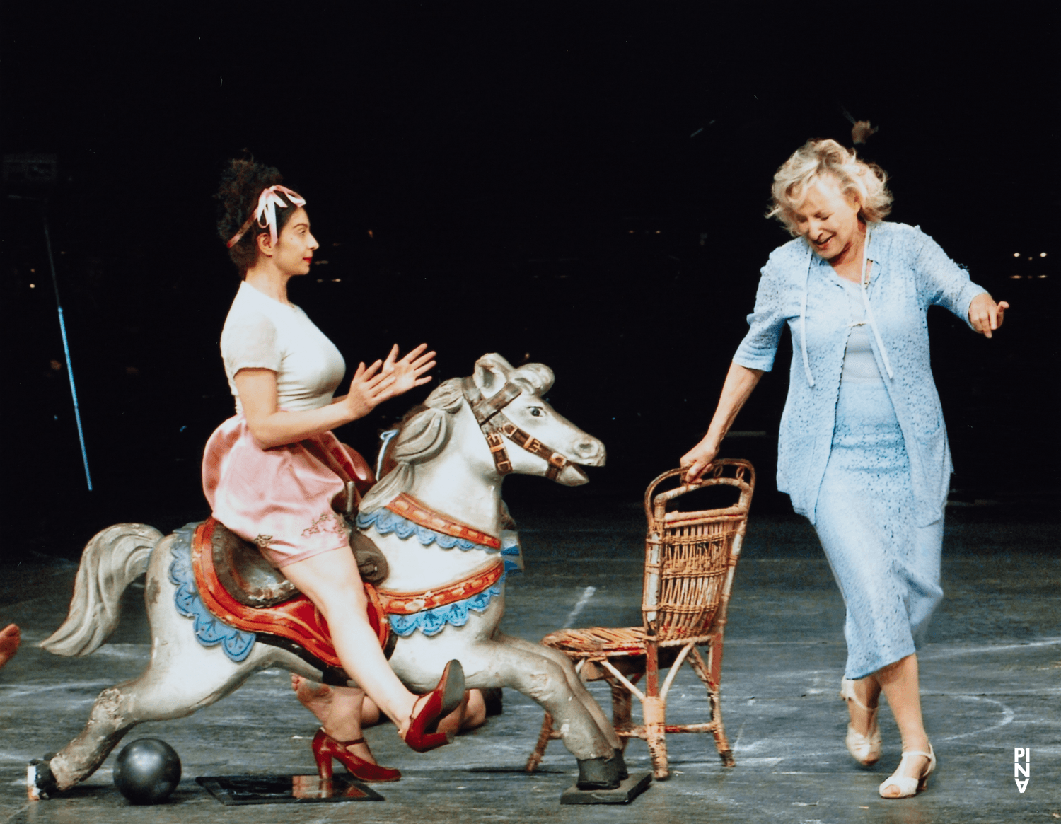 Karin Rasenack and Aida Vainieri in “The Seven Deadly Sins” by Pina Bausch