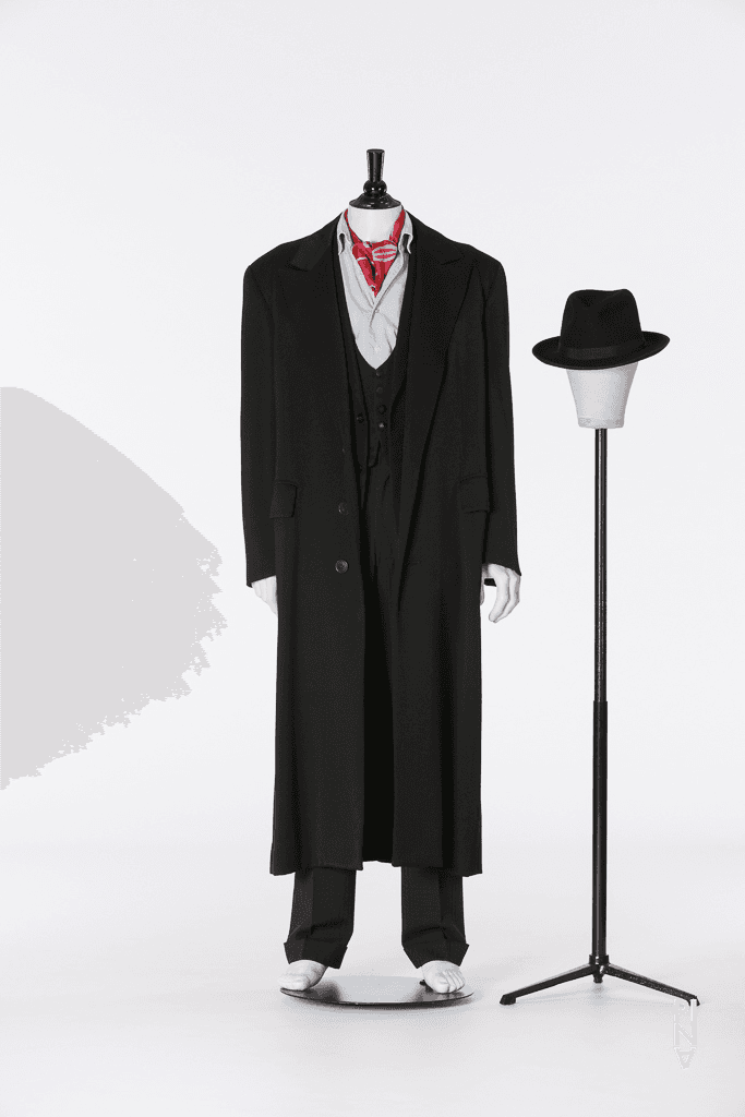 Mantel, getragen in „Viktor“ von Pina Bausch