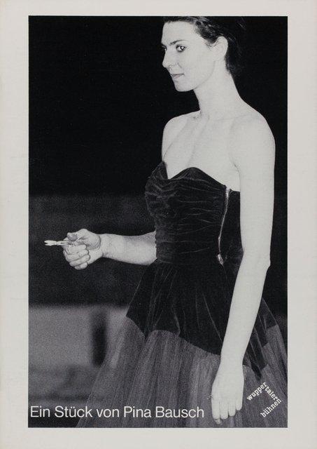 Programmheft zu „Two Cigarettes in the Dark“ von Pina Bausch mit Tanztheater Wuppertal in Wuppertal, 31. März 1985