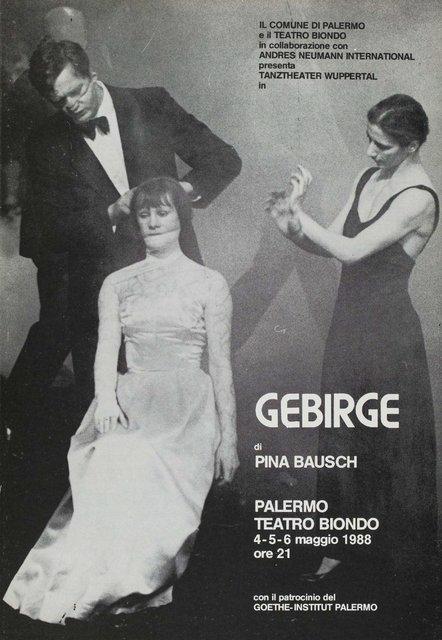 Booklet for “Auf dem Gebirge hat man ein Geschrei gehört (On the Mountain a Cry Was Heard)” by Pina Bausch with Tanztheater Wuppertal in in Palermo, 05/04/1988 – 05/06/1988