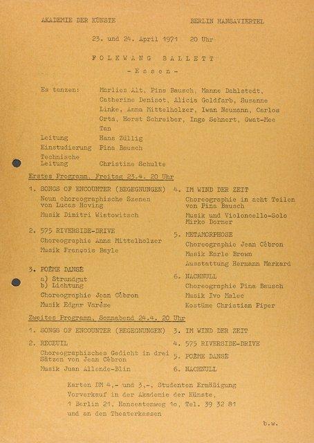 Evening leaflet for “Nachnull (After Zero)” and “Im Wind der Zeit” by Pina Bausch with Folkwangballett, “Songs of Encounter” by Lucas Hoving with Folkwangballett, “Poème dansé”, “Metamorphose” and “Recueil” by Jean Cébron with Folkwangballett and “575 Riverside-Drive” by Anna Mittelholzer with Jean Cébron – Pina Bausch in in Berlin, 04/23/1971 – 04/24/1971