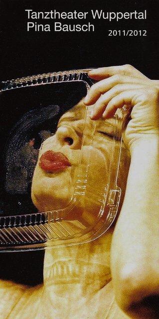 Season programme for “Kontakthof. With Teenagers over 14” by Pina Bausch with Kontakthof-Ensemble Teenager ab ´14 and “Palermo Palermo”, “Café Müller”, “The Rite of Spring” and more by Pina Bausch with Tanztheater Wuppertal in in Berkeley, Brest, Freiburg and more, 08/11/2011 – 07/09/2012