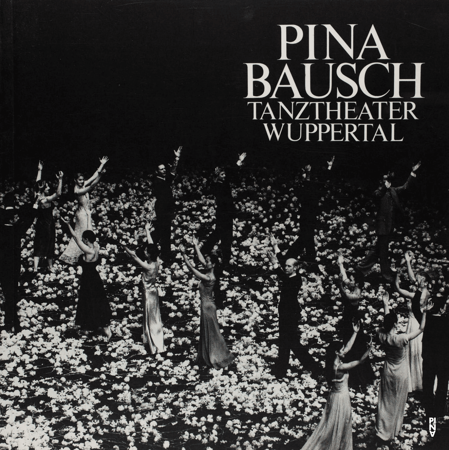 Booklet for “Nelken (Carnations)” by Pina Bausch with Tanztheater Wuppertal in in Kyoto, Osaka, Tokyo and Yokohama, 09/06/1989 – 09/17/1989