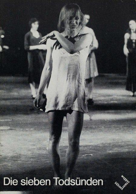 Programmheft zu „Die sieben Todsünden“ von Pina Bausch mit Tanztheater Wuppertal in Wuppertal, 16. Dezember 1983