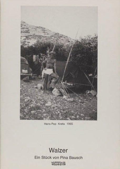 Programmheft zu „Walzer“ von Pina Bausch mit Tanztheater Wuppertal in Wuppertal, 4. Juli 1982