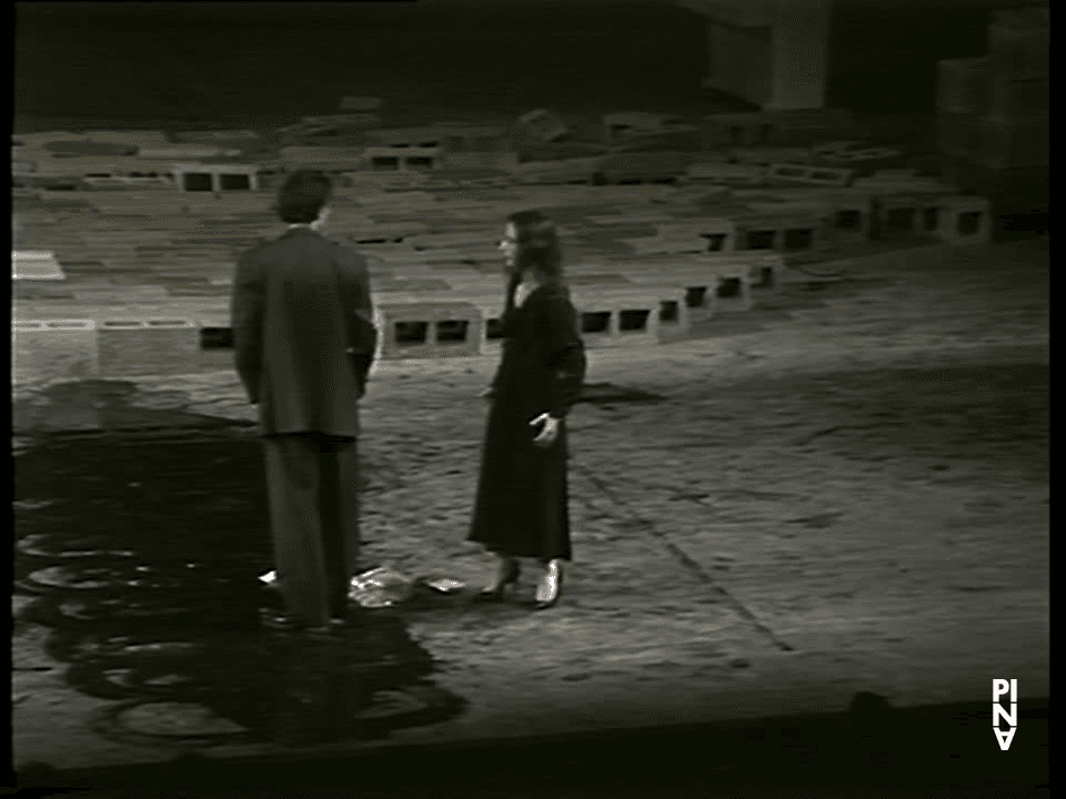 “Palermo Palermo” by Pina Bausch with Tanztheater Wuppertal in Wuppertal (Germany), Dec. 19, 1989, (2/3)
